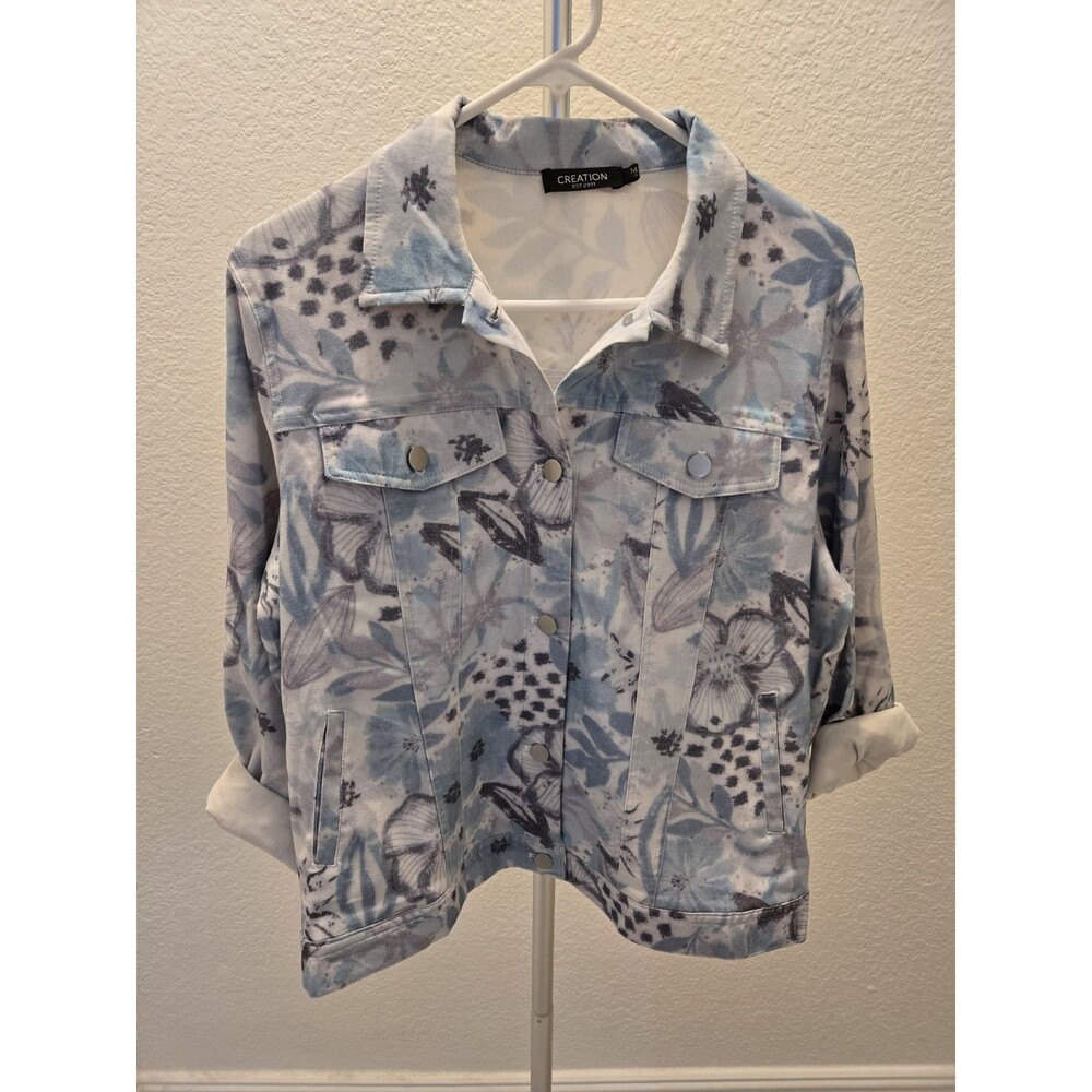 Creation Women Medium Floral Print Denim Style Button Down Jacket Blue Casual
